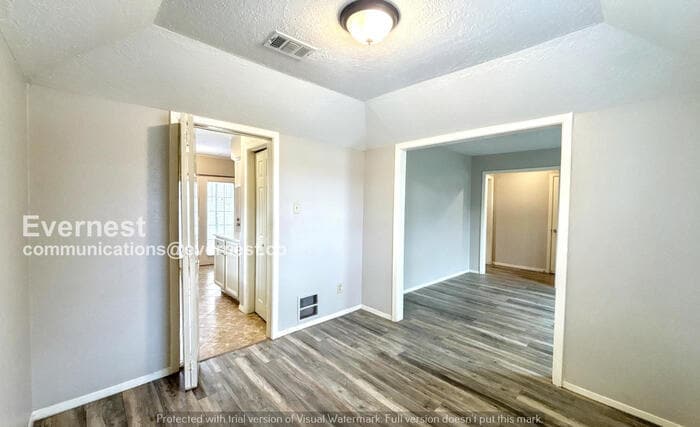 Building Photo - 5214 Fairgreen Ln