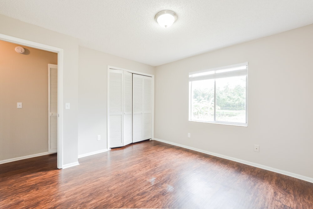 Building Photo - 1891 Aster Dr