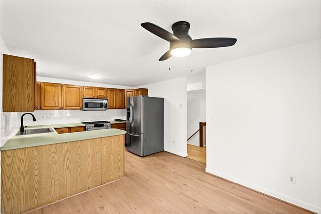 Building Photo - 849 Boston Post Rd E