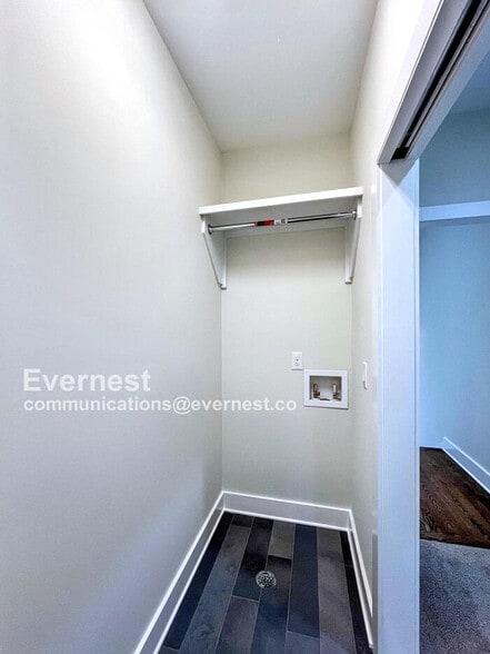 Building Photo - 1804 Cahal Ave