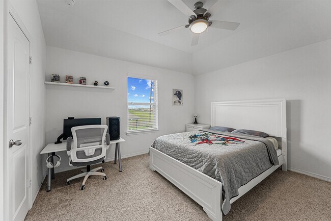 Building Photo - 1802 Mamie Springs Ct