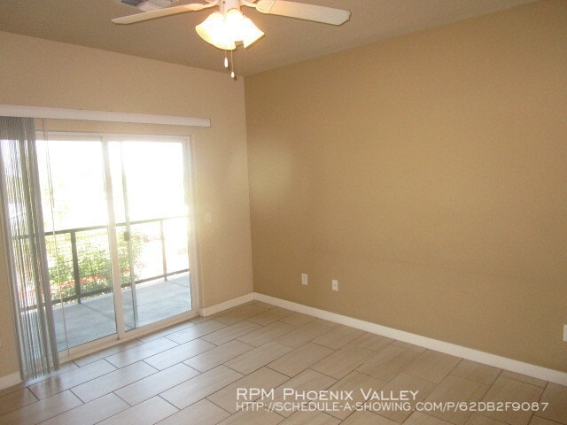 Building Photo - 2525 E Siesta Ln