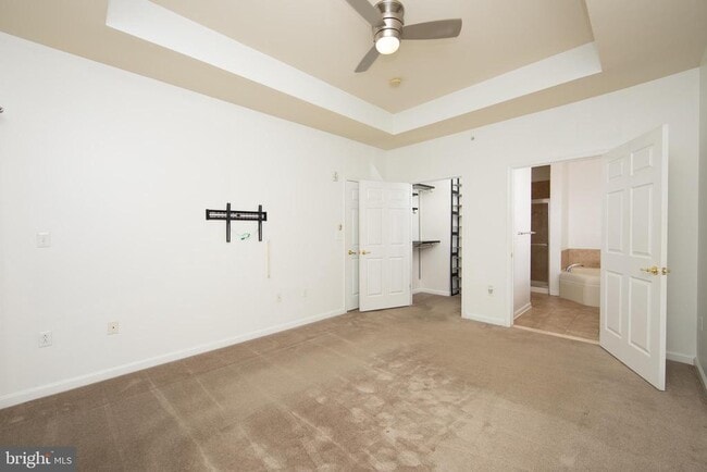 Building Photo - 244 Breeders Cup Dr