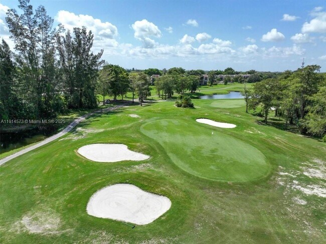 Building Photo - 7901 S Colony Cir