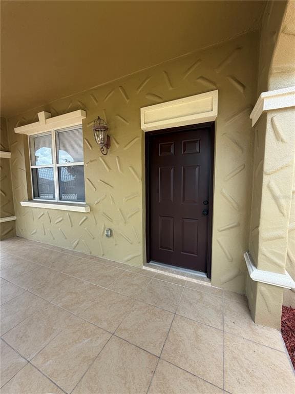 Building Photo - 2404 Bella Vista Dr