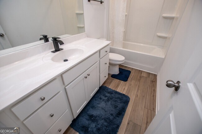 Building Photo - 194 Rivulet Dr