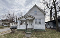 Building Photo - 3301 Broadway