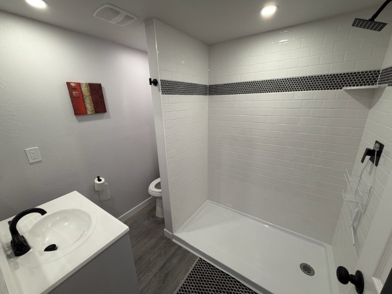 Building Photo - 1010 Reed Ave