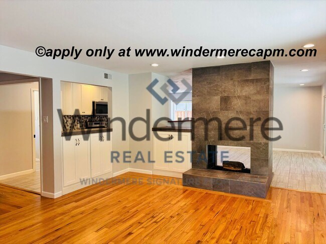 Building Photo - Beautiful 3BD/ 2BA Arden Arcade Home with Spacious Yard In Highly Desirable Location!