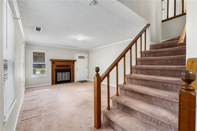 Building Photo - 4351 Bridle Path Ct