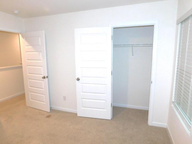 Building Photo - 3689 Chevington Ct SE