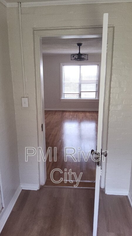 Building Photo - 3502 Dellwood Ave