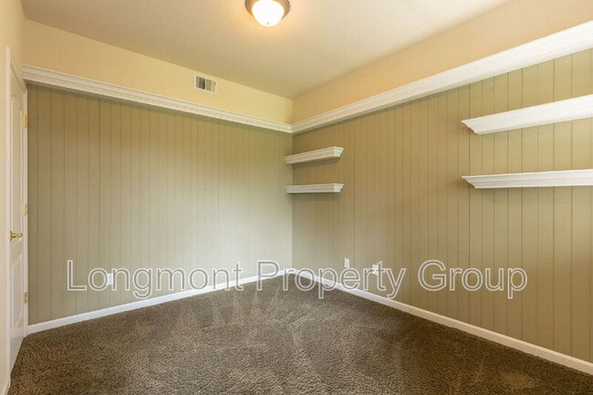 Building Photo - 1420 Whitehall Dr