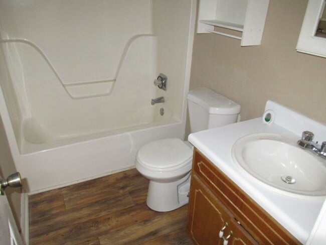 Building Photo - 4 Marchman St