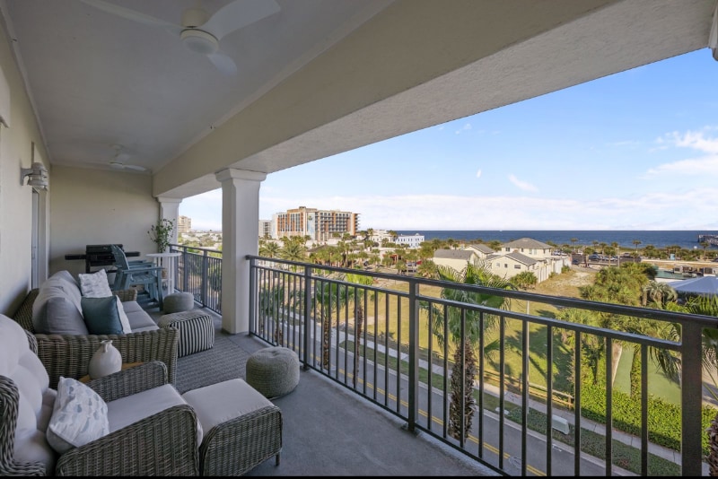 Building Photo - 525 3rd St N