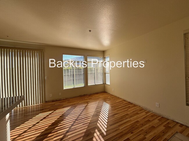 Building Photo - Stunning Two-Story Home in Las Palmas 1