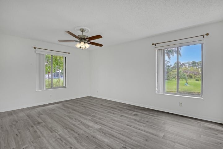 Building Photo - 3618 Alder Dr