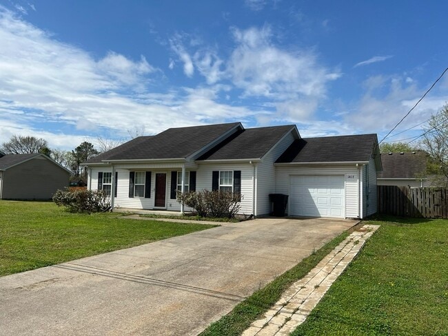 Building Photo - 1417 Journey Dr
