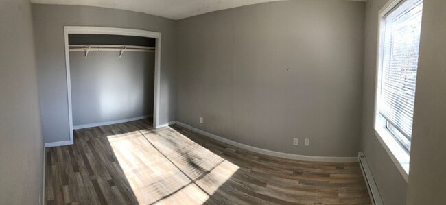 Building Photo - Recently Renovated 3BD/2BA Home with Large Yard, Bonus Room & 2-Car Garage