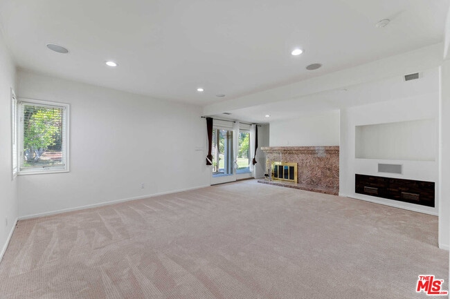 Building Photo - 4133 Tarrybrae Terrace