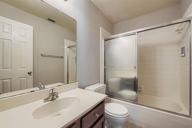 Building Photo - First month free in Lewisville