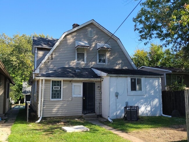 Building Photo - 4054 Byram Ave