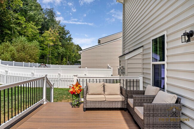Building Photo - 321 Boltons Mill Pkwy