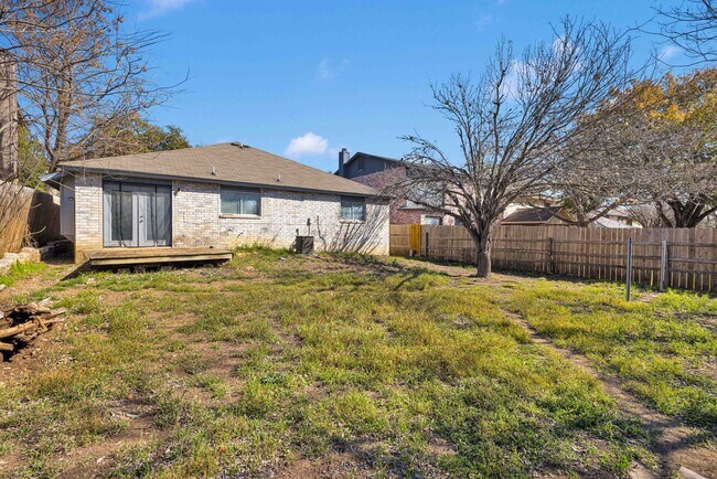 Building Photo - 7011 Autumn Park