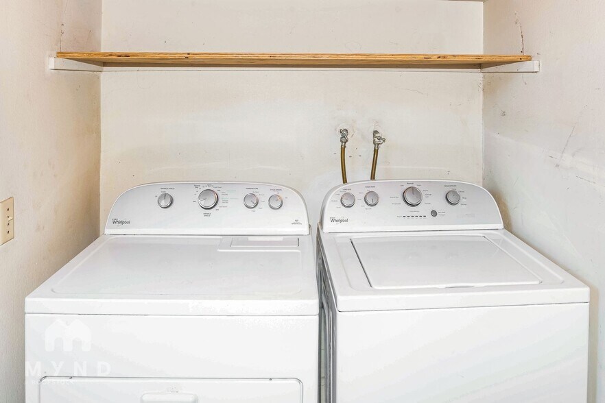 Building Photo - 7732 Camino Noguera