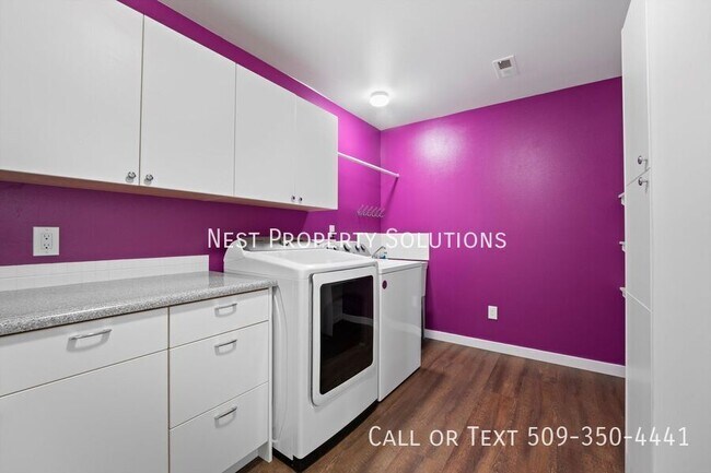 Building Photo - 7458 Bouldercrest Rd NE