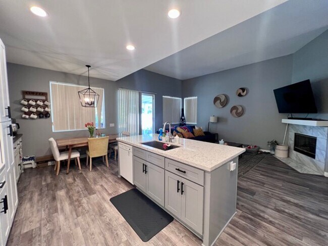Building Photo - Beautifully upgraded 4 bedroom Murrieta home!