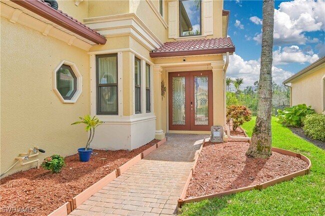 Building Photo - 9280 River Otter Dr