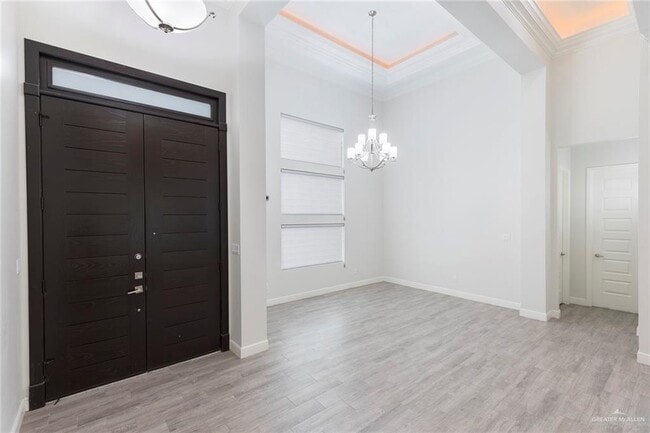 Building Photo - 2200 S 10th St