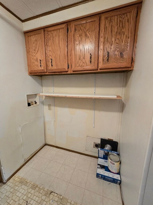 Building Photo - NE heights 3bed, 2 bath