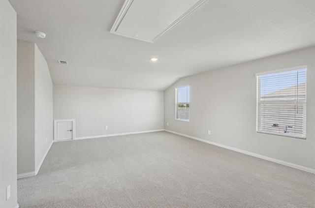 Building Photo - 613 Clover Crk Dr