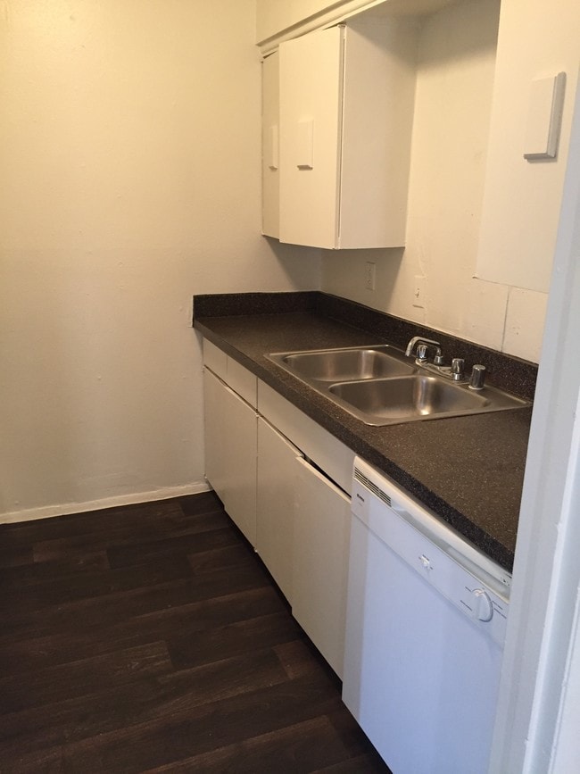 Holiday Hills II 2405 Bahama Rd Dallas TX 75211 Apartment Finder