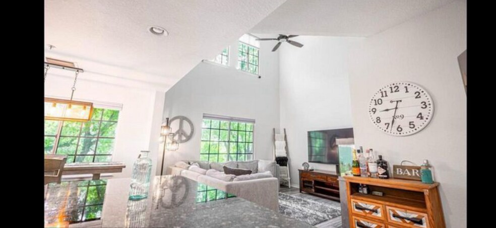 Building Photo - 5202 Hampton Beach Pl