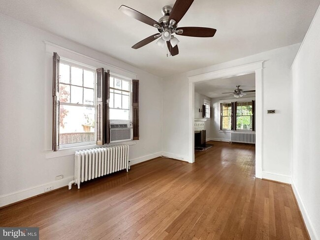 Building Photo - 3822 Veazey St NW