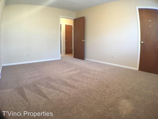 Building Photo - 222 Northpoint Ave