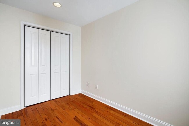 Building Photo - 3149 Tilton St