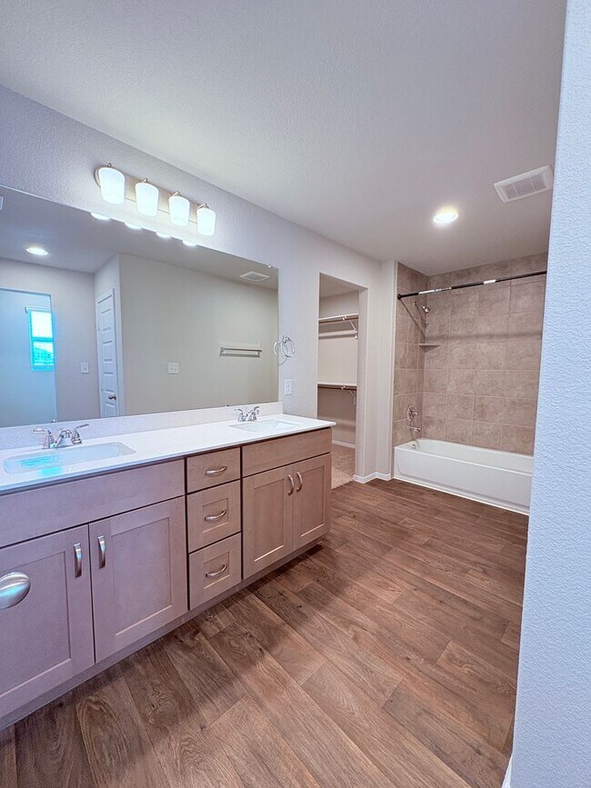 Building Photo - Brand New 4-Bedroom Home in Pflugerville –...