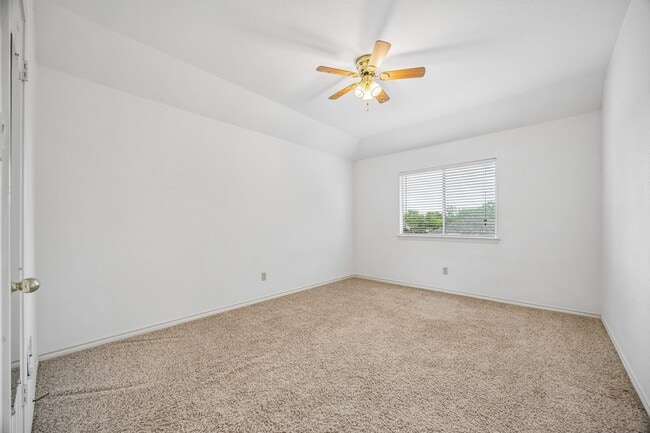 Building Photo - 16715 Colony Terrace Dr