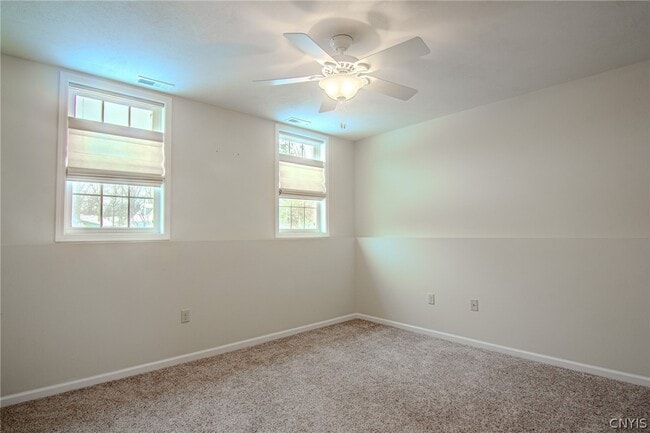 Building Photo - 3035 Claybourne Ln