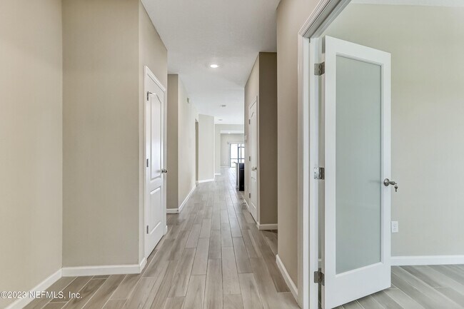 Building Photo - 9222 Gilmore Grove Way