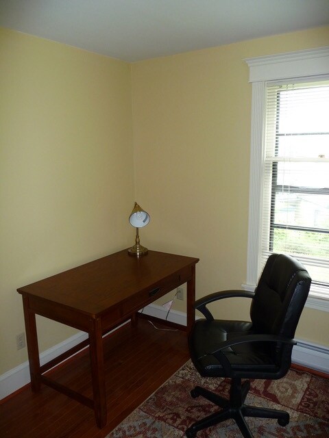 Building Photo - 118 Eddy St