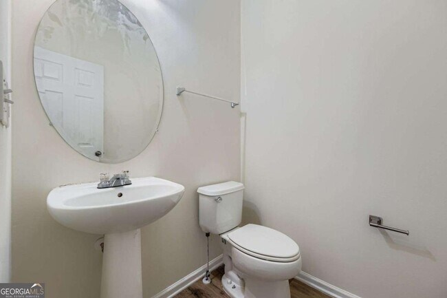 Building Photo - 700 Kirkly Way