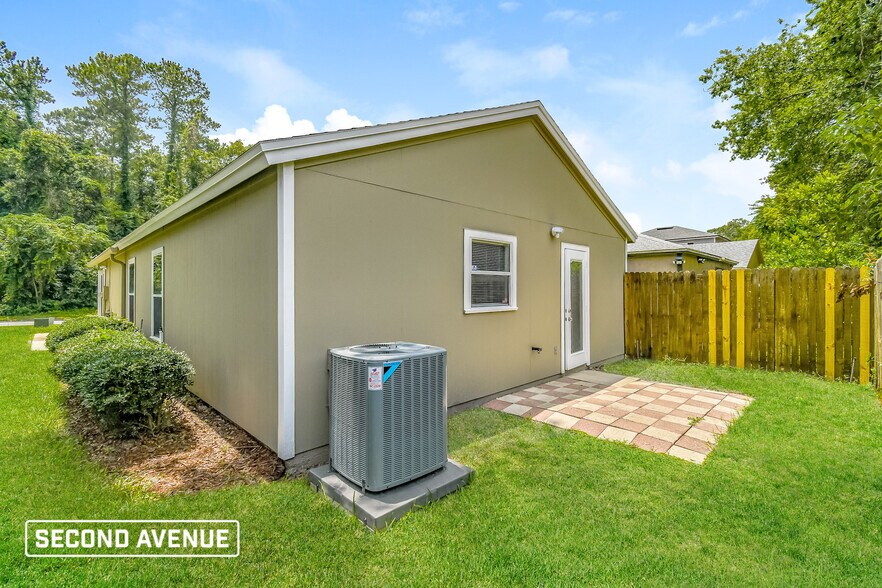 Building Photo - 5647 Ellis Trace Dr