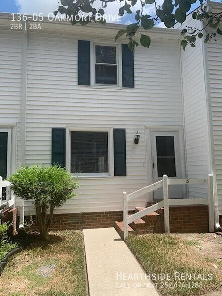 Primary Photo - 136 Oakmont Dr