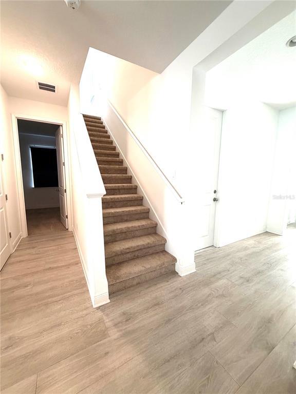 Building Photo - 15050 Lake Bessie Loop