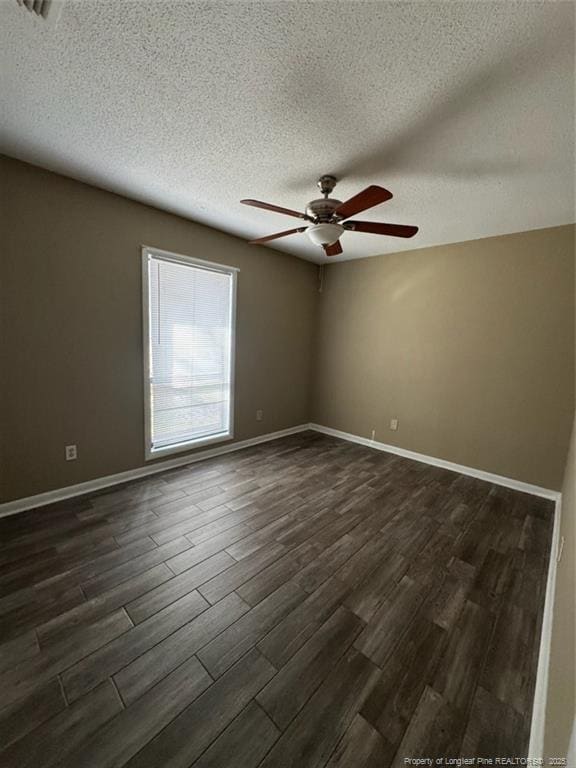 Building Photo - 638 Mosswood Ln